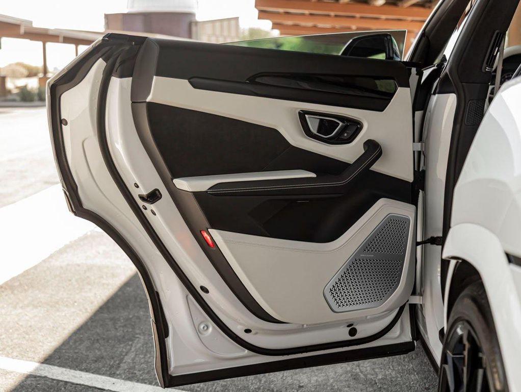 used 2024 Lamborghini Urus car, priced at $249,990