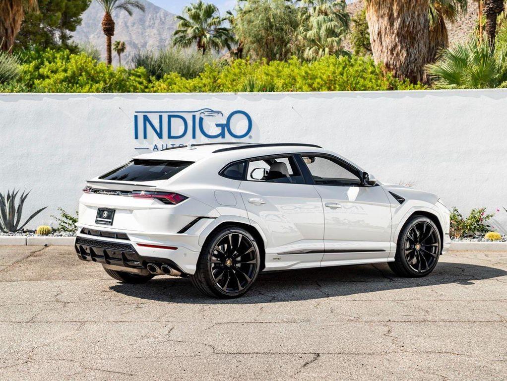 used 2024 Lamborghini Urus car, priced at $249,990