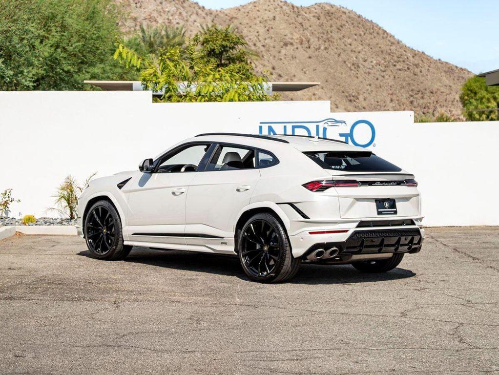 used 2024 Lamborghini Urus car, priced at $249,990