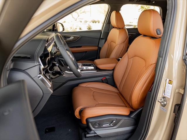 new 2025 Audi Q7 car, priced at $92,915