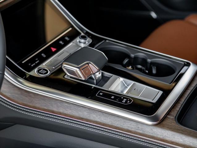 new 2025 Audi Q7 car, priced at $84,375