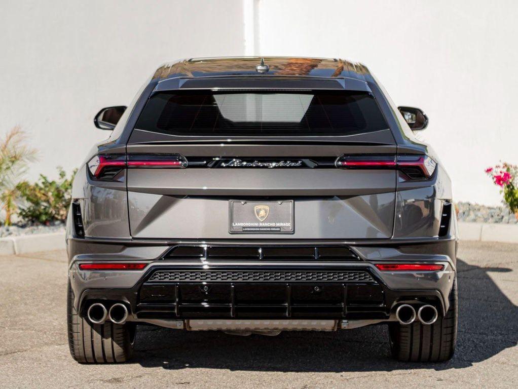 used 2024 Lamborghini Urus car, priced at $269,990