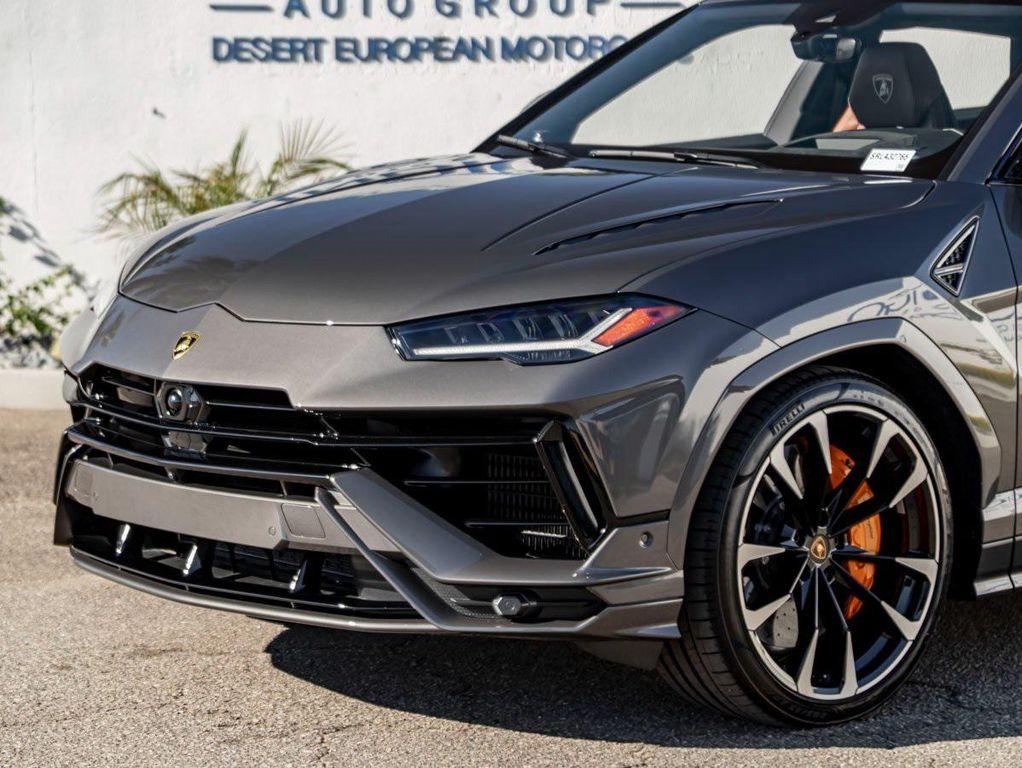 used 2024 Lamborghini Urus car, priced at $269,990