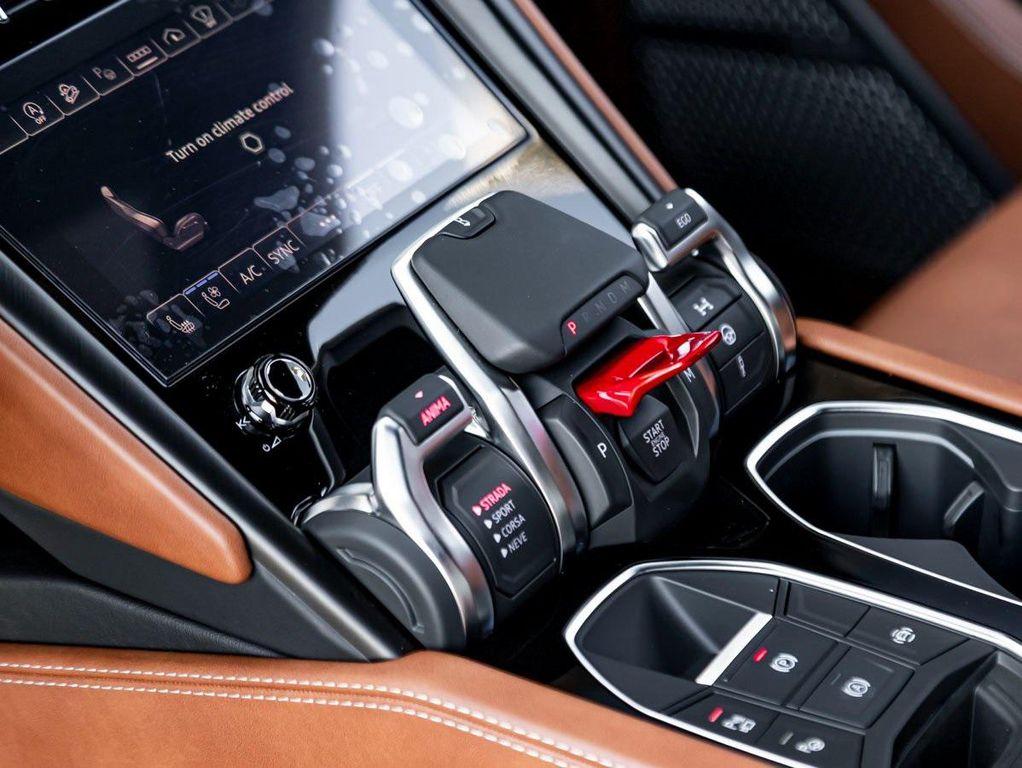 used 2024 Lamborghini Urus car, priced at $269,990