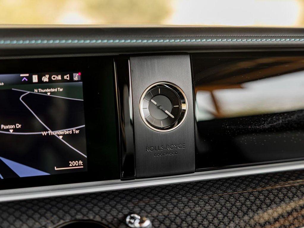new 2025 Rolls-Royce Spectre car, priced at $568,975