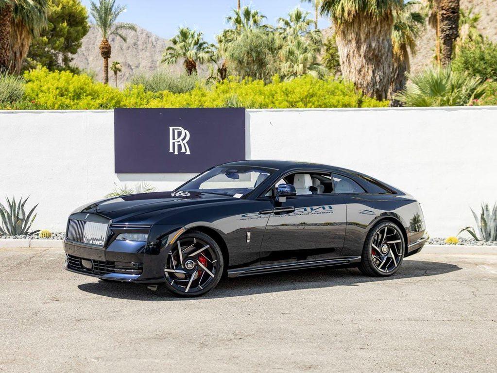 new 2025 Rolls-Royce Spectre car, priced at $568,975