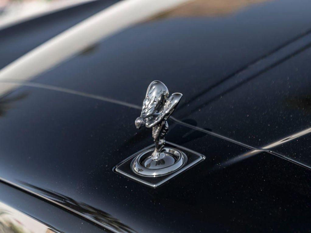 used 2023 Rolls-Royce Cullinan car, priced at $339,990