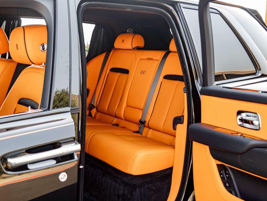 used 2023 Rolls-Royce Cullinan car, priced at $339,990