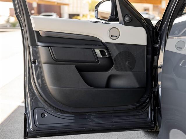 used 2024 Land Rover Discovery car, priced at $69,998