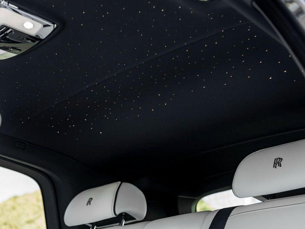 used 2024 Rolls-Royce Cullinan car, priced at $424,990