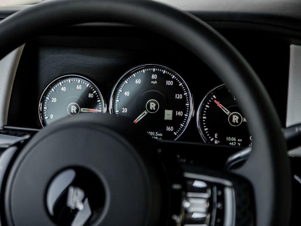 used 2024 Rolls-Royce Cullinan car, priced at $424,990