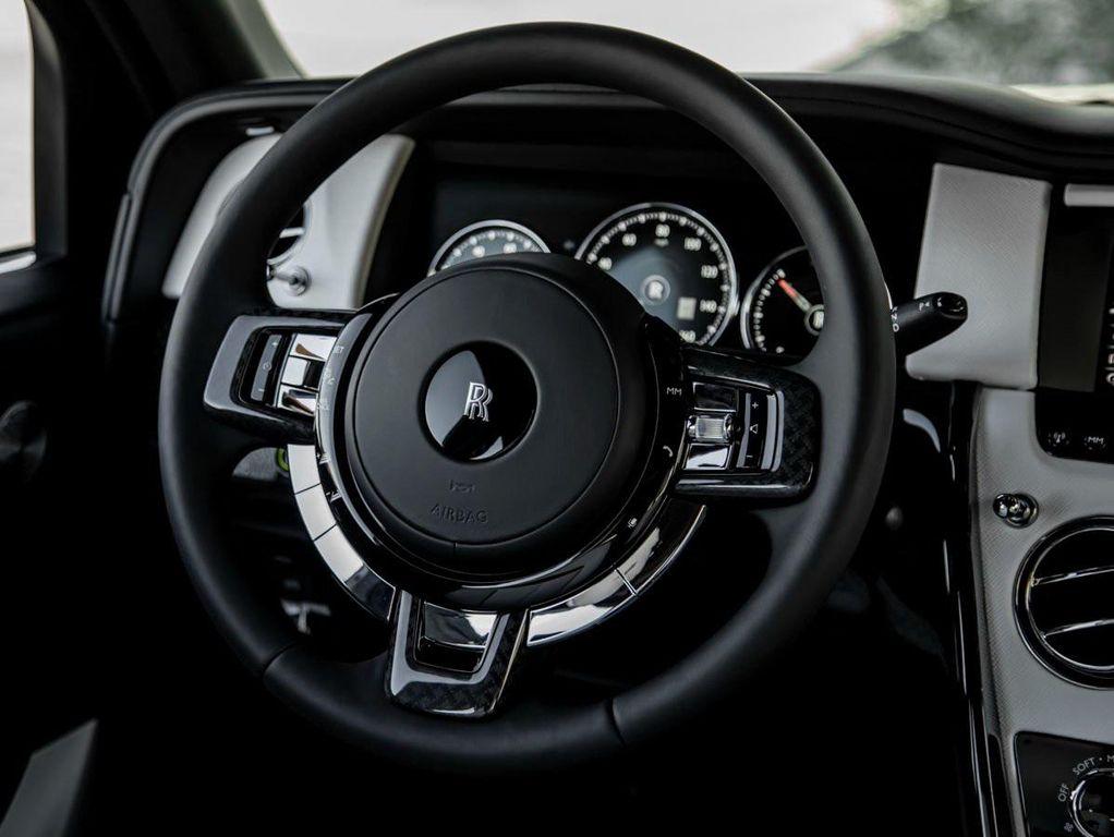 used 2024 Rolls-Royce Cullinan car, priced at $424,990