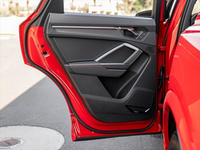 new 2025 Audi Q3 car, priced at $47,965