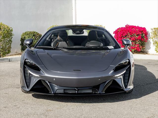 new 2025 McLaren Artura car, priced at $297,408