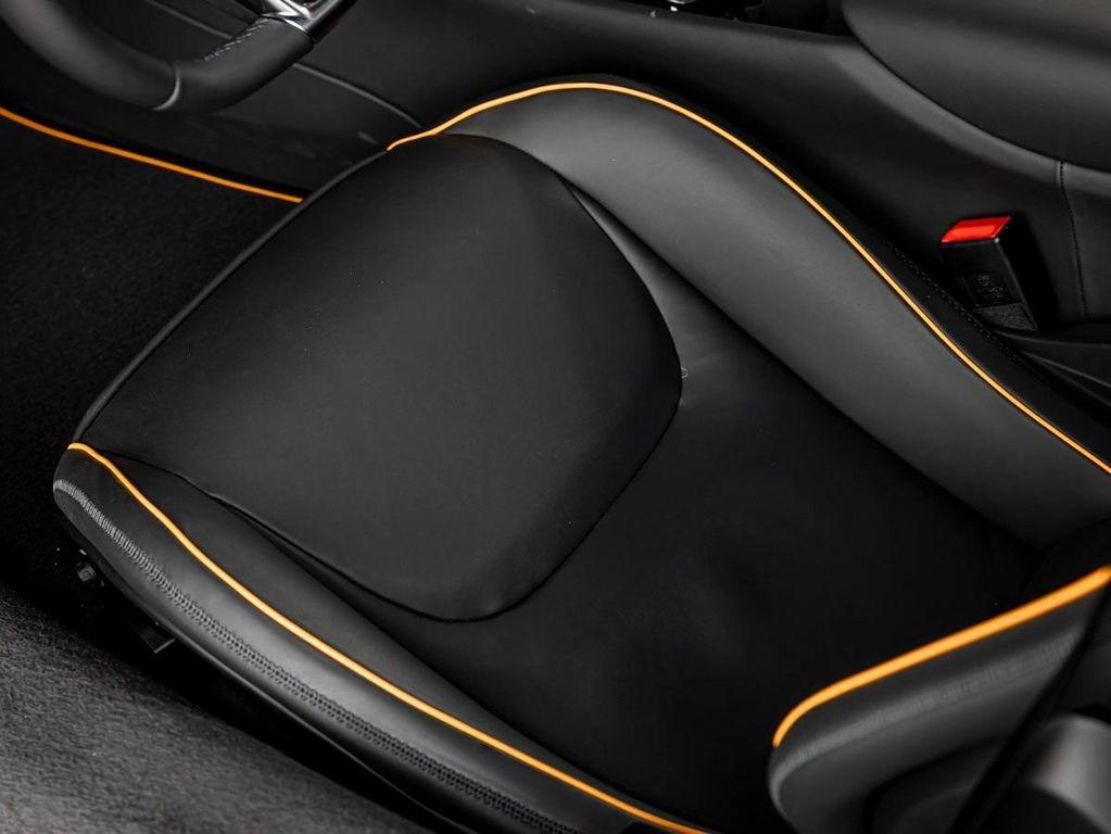 new 2025 McLaren Artura car, priced at $297,408