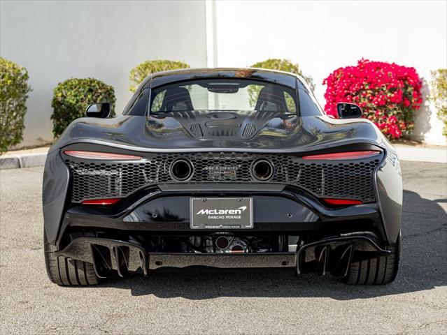 new 2025 McLaren Artura car, priced at $297,408