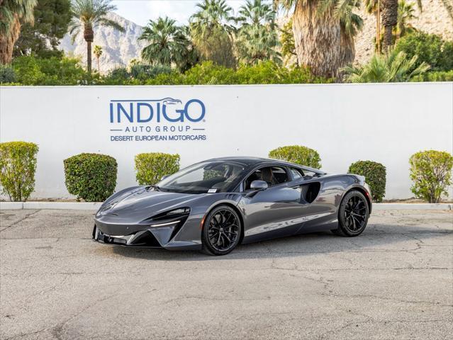 new 2025 McLaren Artura car, priced at $297,408