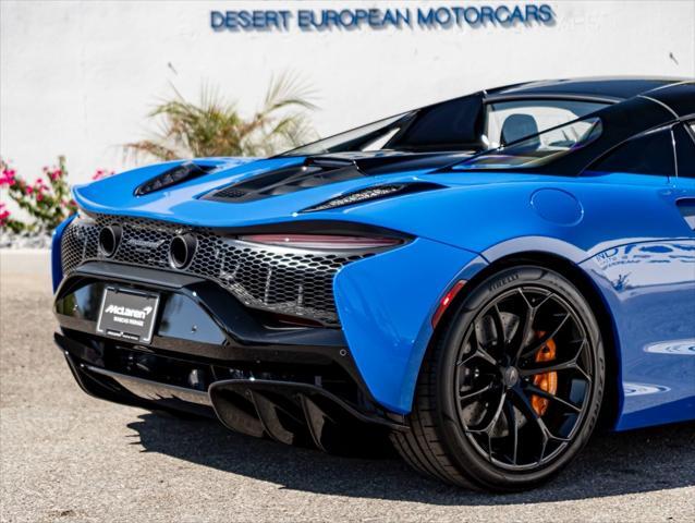 new 2025 McLaren Artura car, priced at $334,808