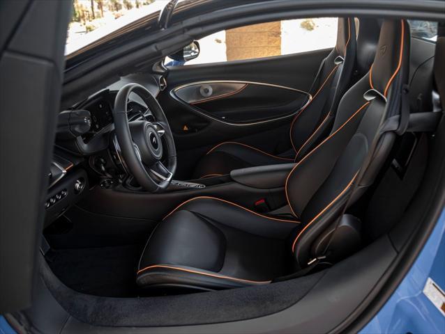 new 2025 McLaren Artura car, priced at $334,808