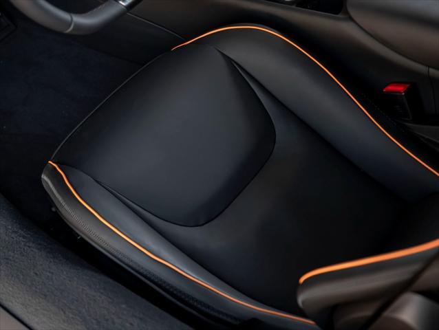 new 2025 McLaren Artura car, priced at $334,808