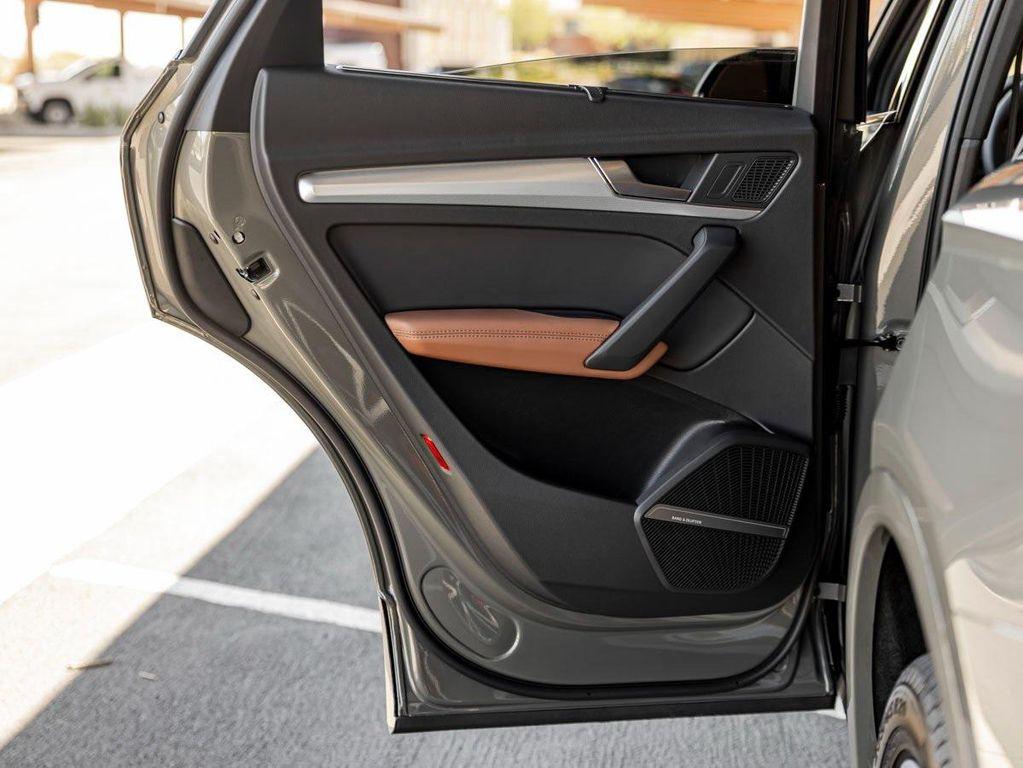 new 2025 Audi Q5 car, priced at $63,475