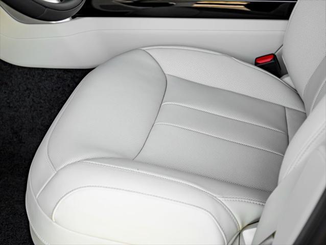 new 2025 Land Rover Range Rover car, priced at $147,950