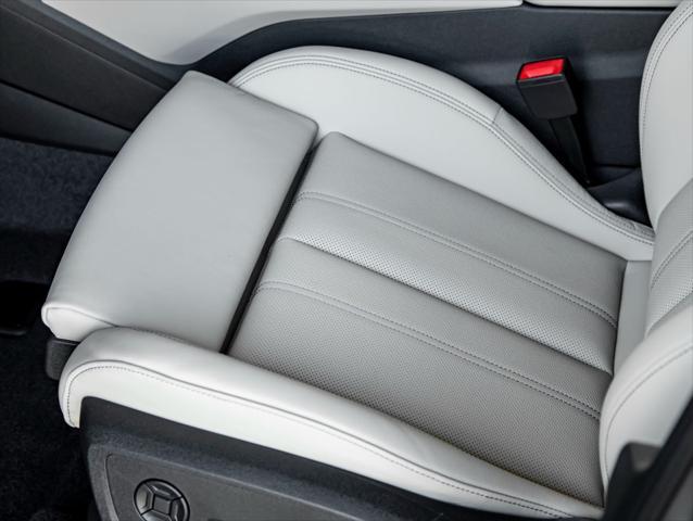 new 2025 Audi Q6 e-tron car, priced at $74,060