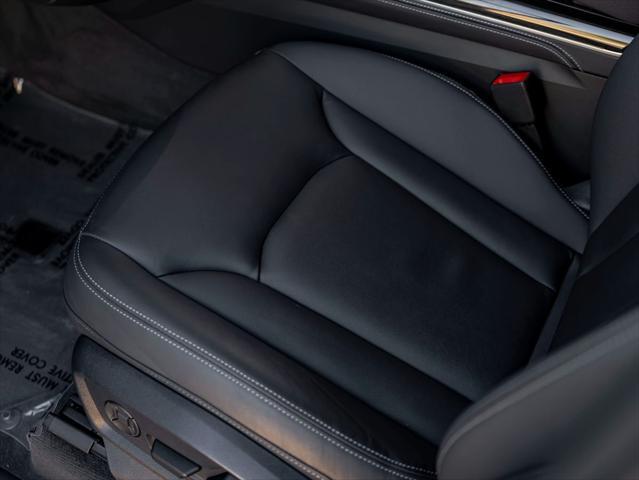 used 2025 Audi Q7 car, priced at $59,987