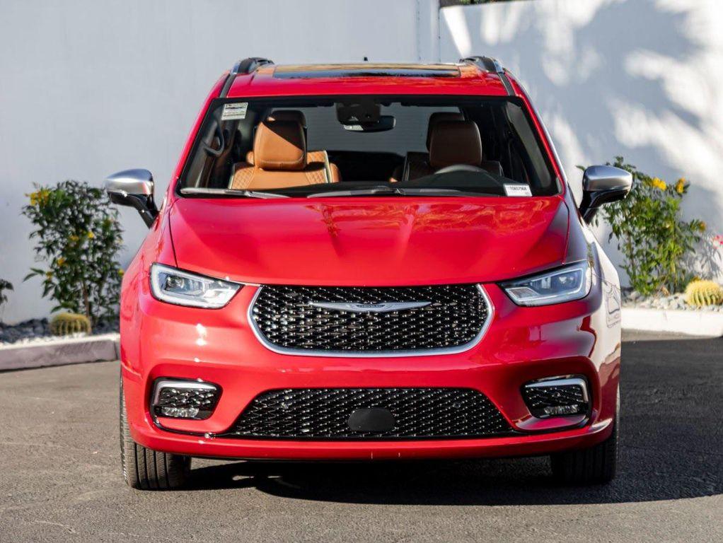 used 2025 Chrysler Pacifica car, priced at $47,990