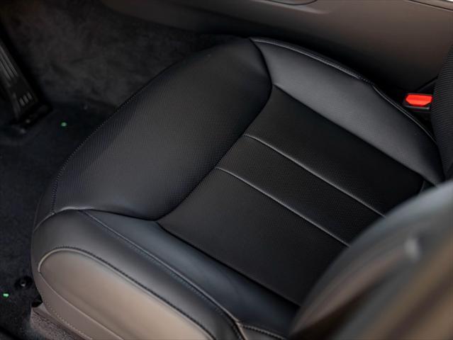 new 2025 Land Rover Range Rover Sport car, priced at $109,560