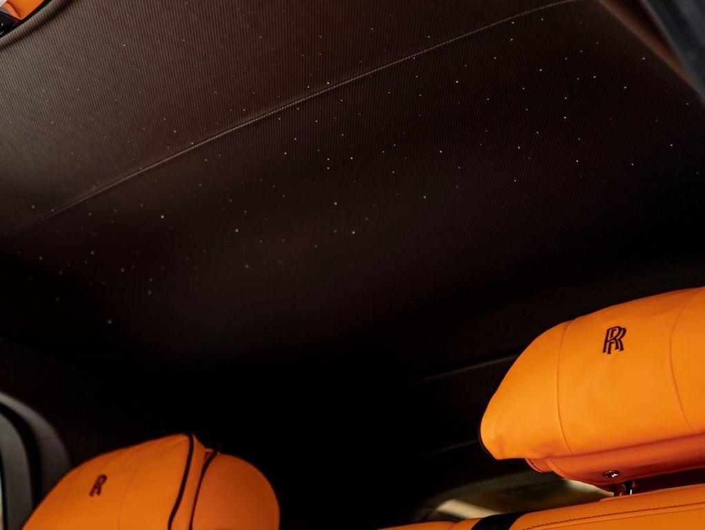 used 2023 Rolls-Royce Cullinan car, priced at $355,990