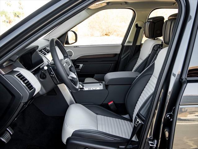 new 2025 Land Rover Discovery car, priced at $86,813