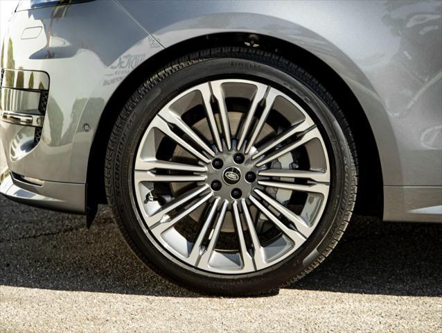 used 2025 Land Rover Range Rover Sport car, priced at $99,977