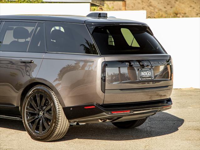 new 2025 Land Rover Range Rover car, priced at $154,555