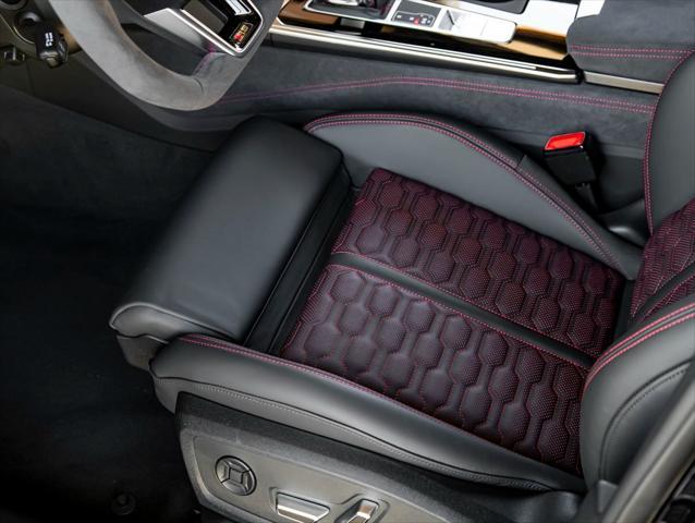 new 2025 Audi RS 6 Avant car, priced at $145,890