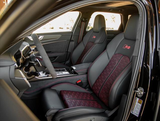 new 2025 Audi RS 6 Avant car, priced at $145,890