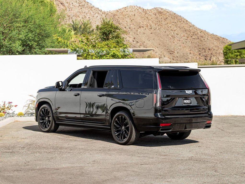 used 2023 Cadillac Escalade ESV car, priced at $89,990