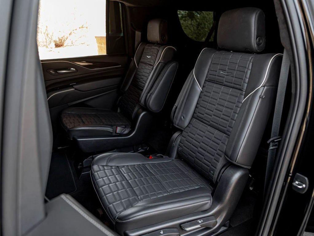 used 2023 Cadillac Escalade ESV car, priced at $89,990