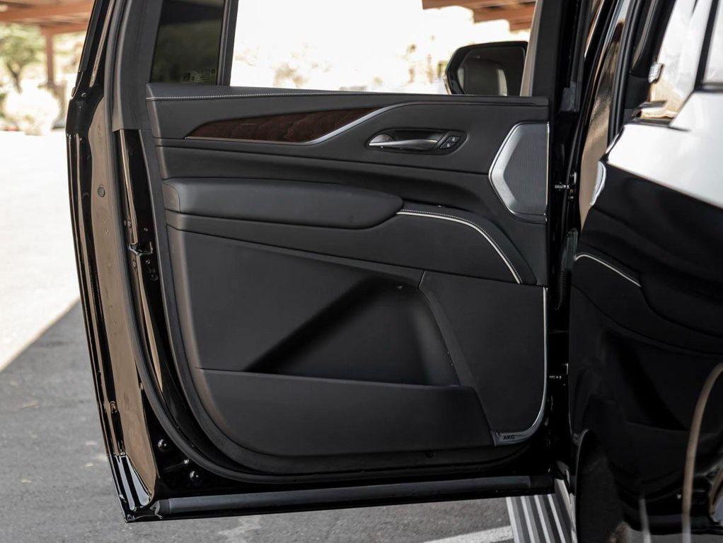 used 2023 Cadillac Escalade ESV car, priced at $89,990
