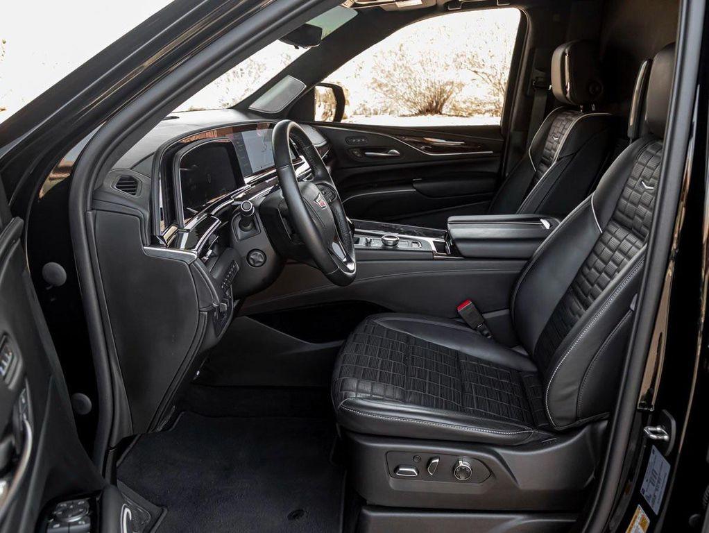used 2023 Cadillac Escalade ESV car, priced at $89,990