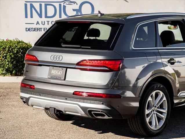 new 2025 Audi Q7 car, priced at $75,545