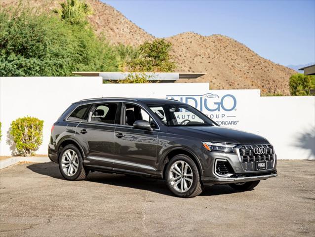 new 2025 Audi Q7 car, priced at $75,545