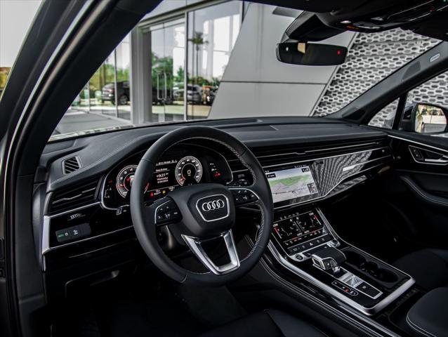 new 2025 Audi Q7 car, priced at $75,545