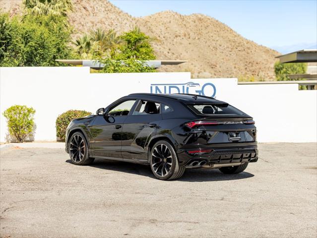 used 2022 Lamborghini Urus car, priced at $203,990