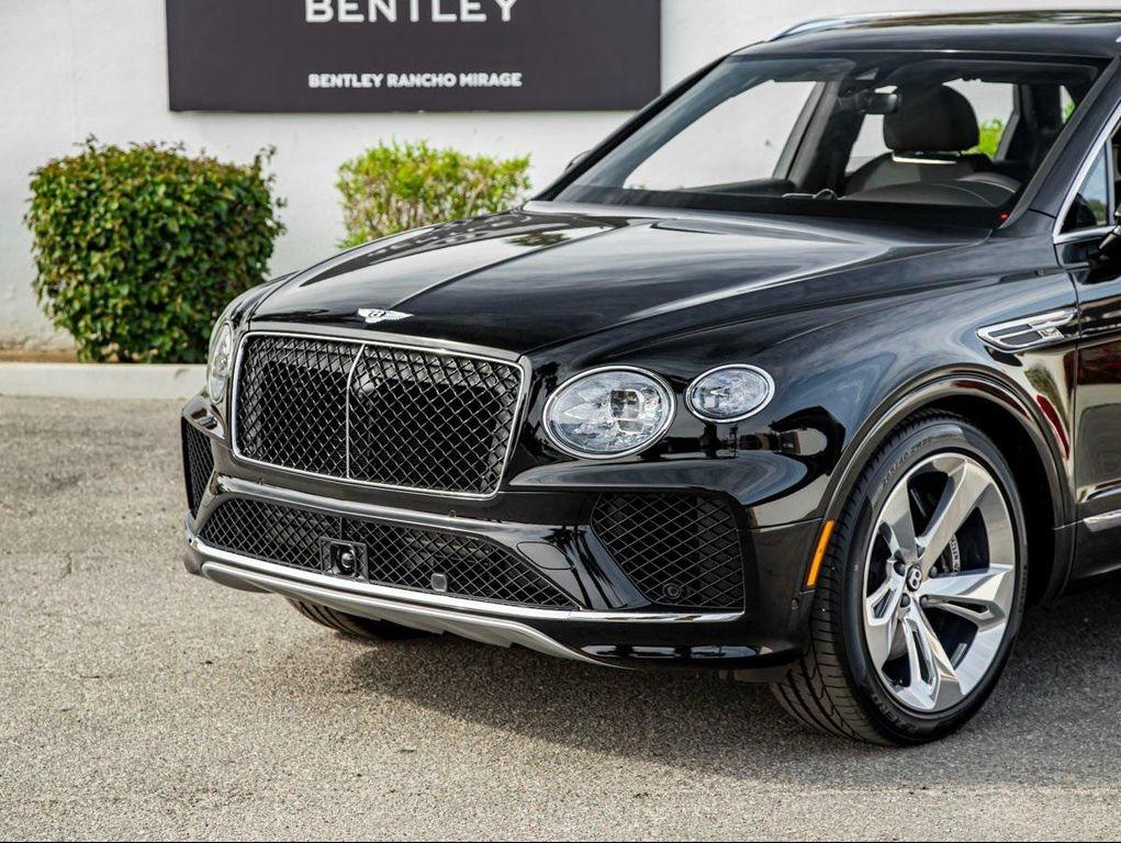 new 2025 Bentley Bentayga car, priced at $257,925