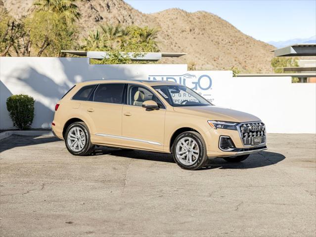 new 2025 Audi Q7 car, priced at $68,275