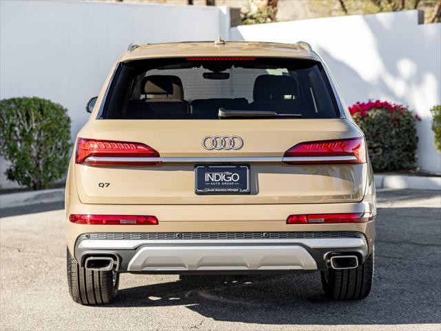 new 2025 Audi Q7 car, priced at $68,275