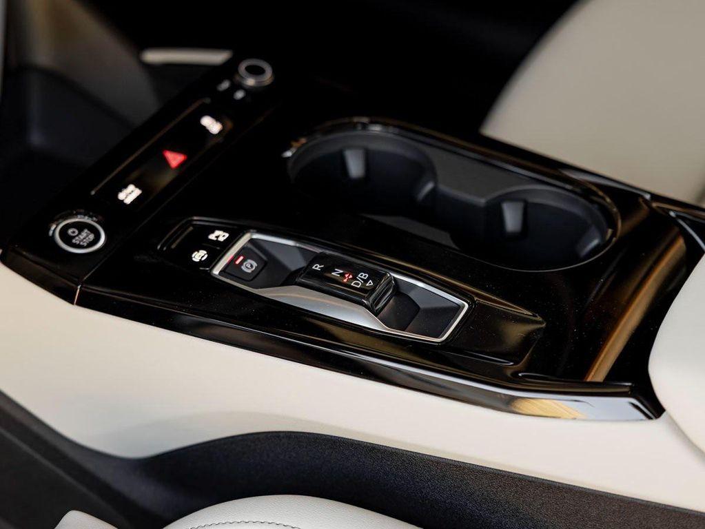 new 2025 Audi Q6 e-tron car, priced at $75,500