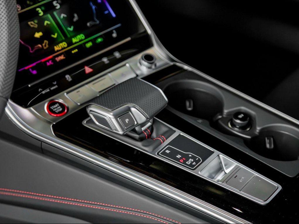 new 2025 Audi S7 car, priced at $101,340