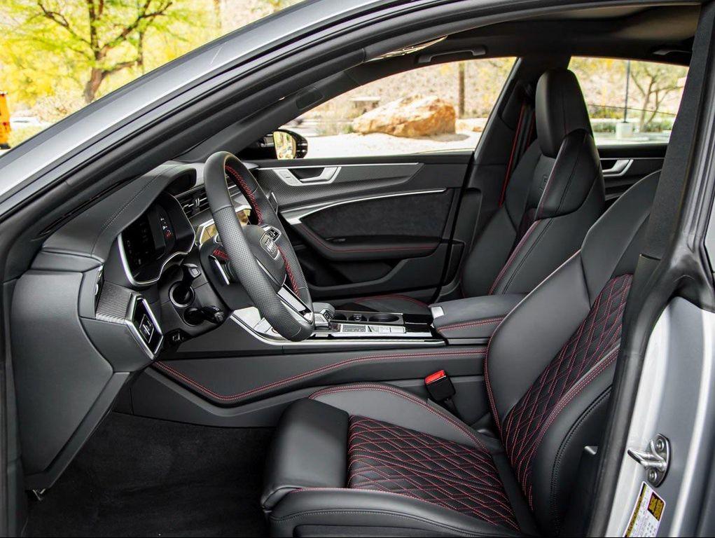 new 2025 Audi S7 car, priced at $101,340